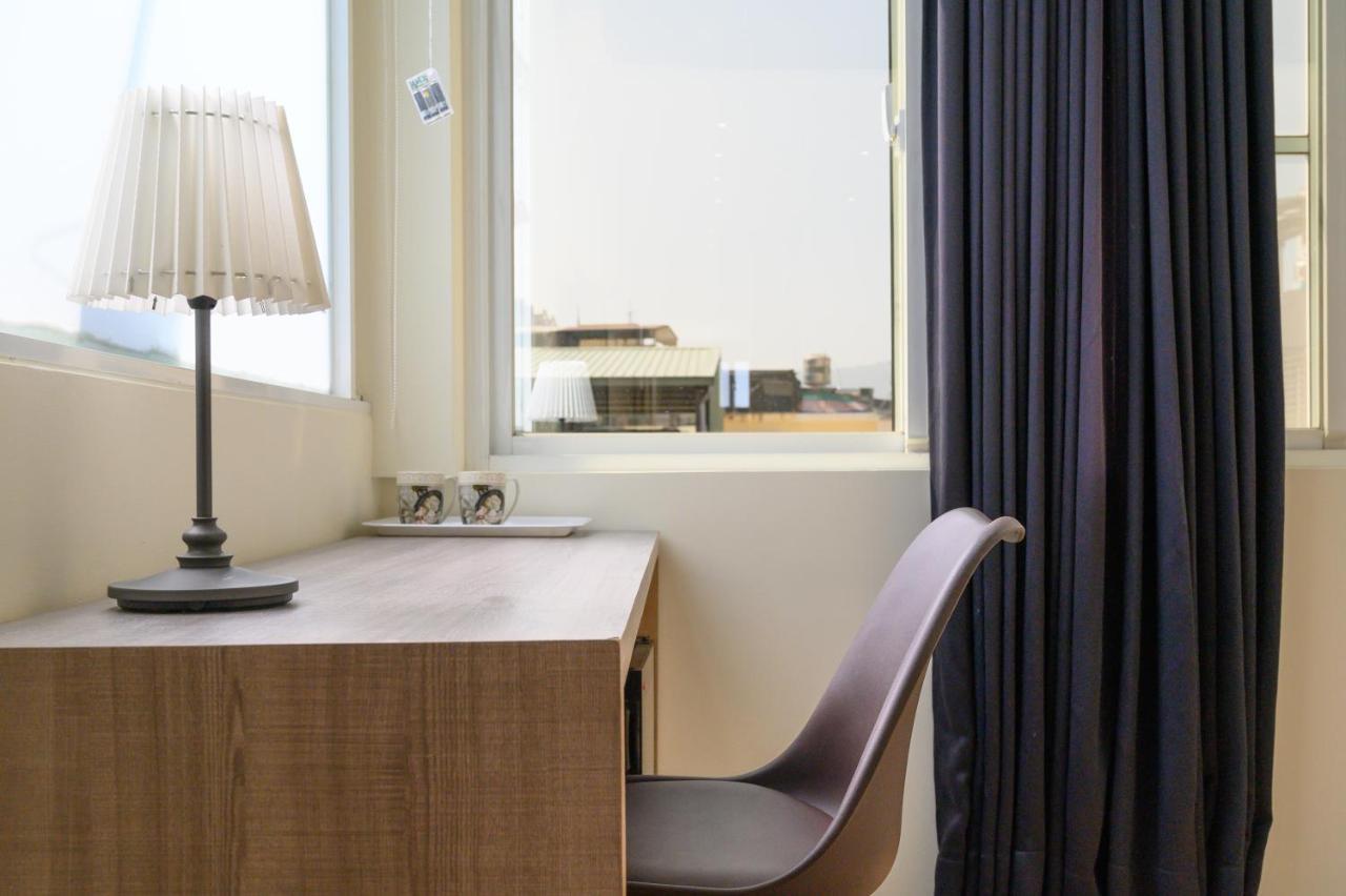 Sleepie Muti-Minsu Center Apartment เกาสง ภายนอก รูปภาพ